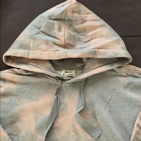 Sweater - Picture 4 of 5